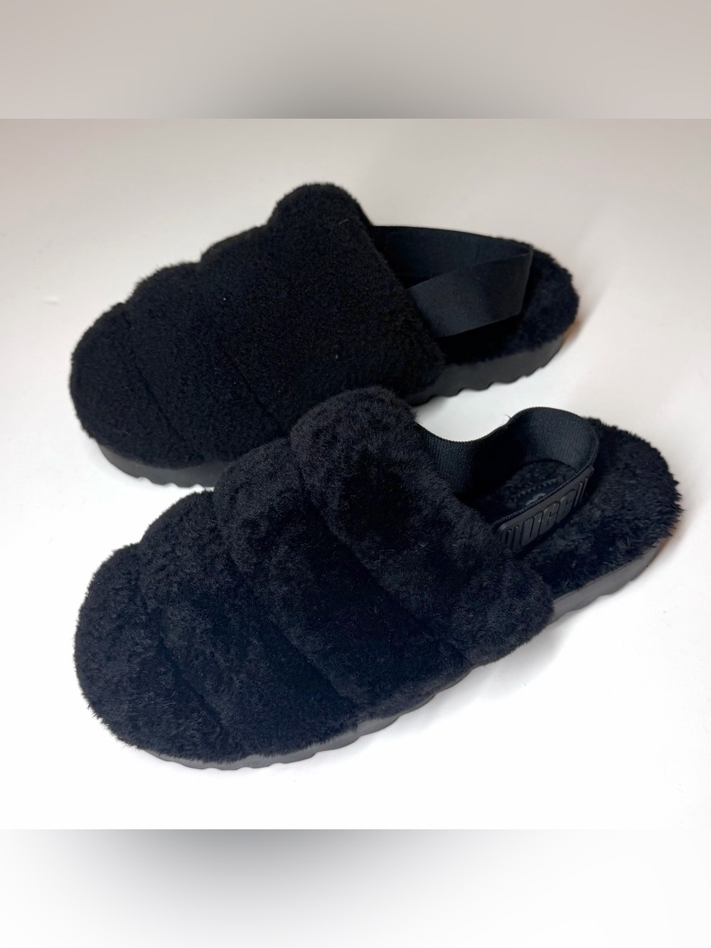 UGG Women’s Super Fluff "Black" slippers Size- 10